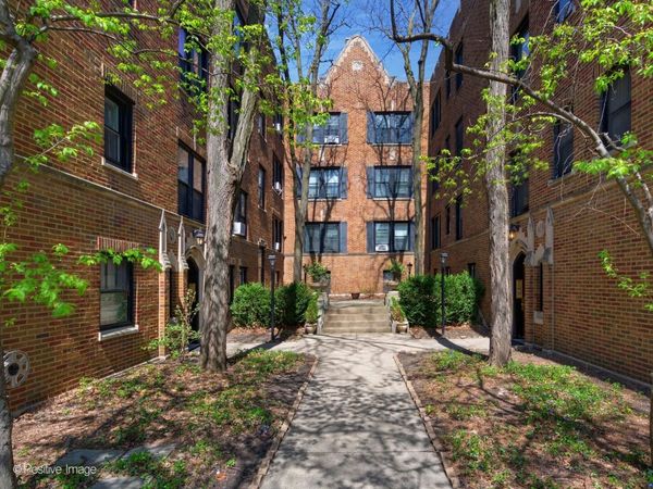 1104 W Montana Street, Unit 3, Chicago, IL 60614