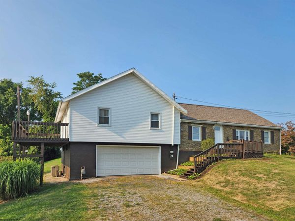2726 Stewartstown Road, Morgantown, WV 26508