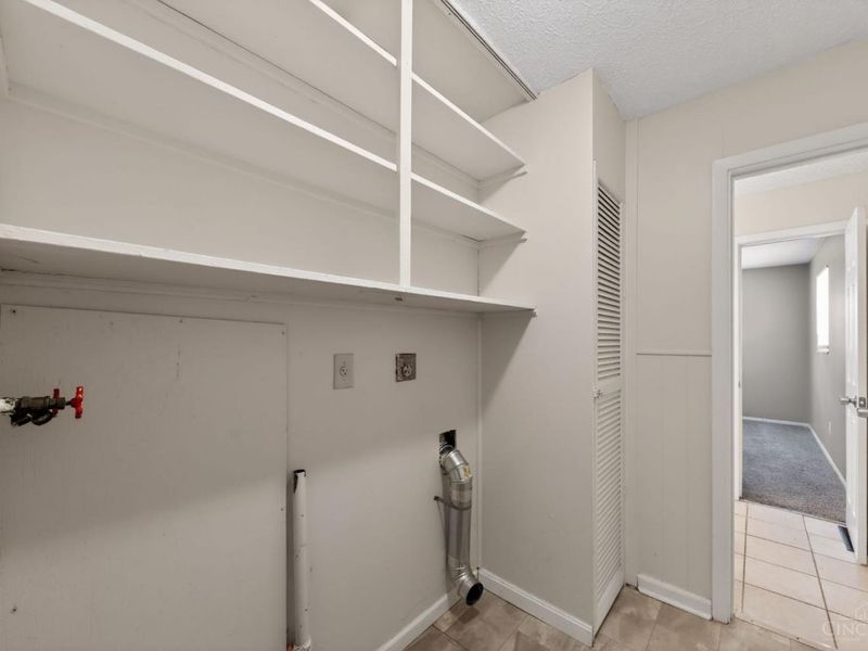 1990 Bluehill Drive, Springfield Twp., OH 45240 Photo 24