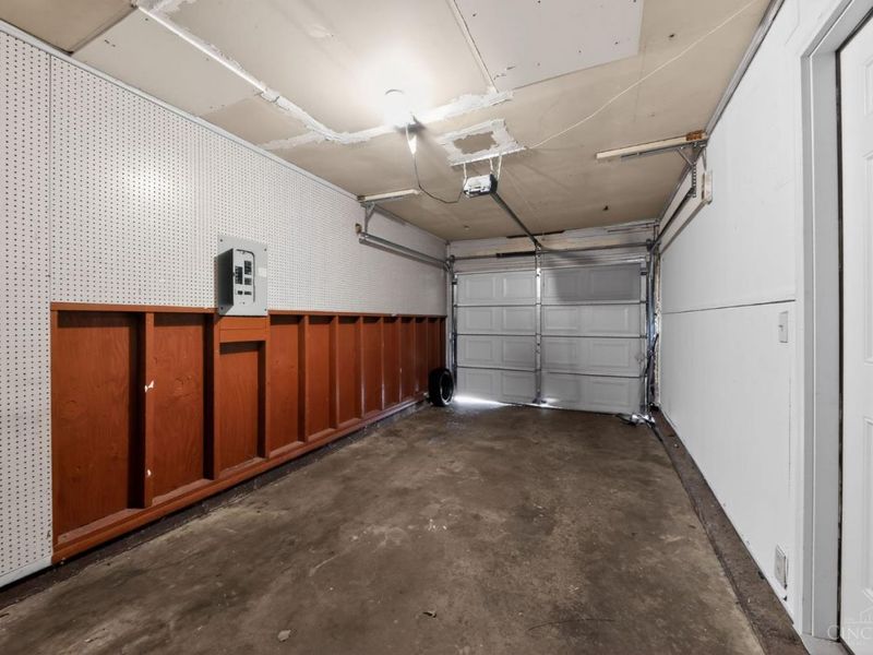 1990 Bluehill Drive, Springfield Twp., OH 45240 Photo 28