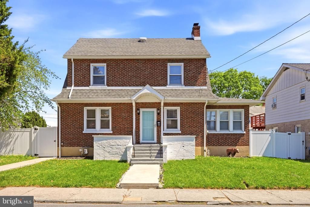 901 N WAHNETA STREET , ALLENTOWN, PA 18109