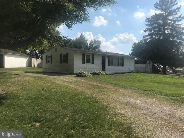 30 FOREST AVENUE , FAYETTEVILLE, PA 17222