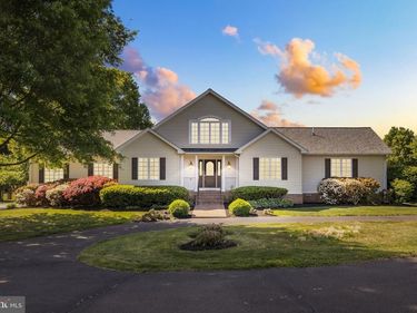 64 ROLLING GREEN LANE, BRIGHTWOOD, VA 22715