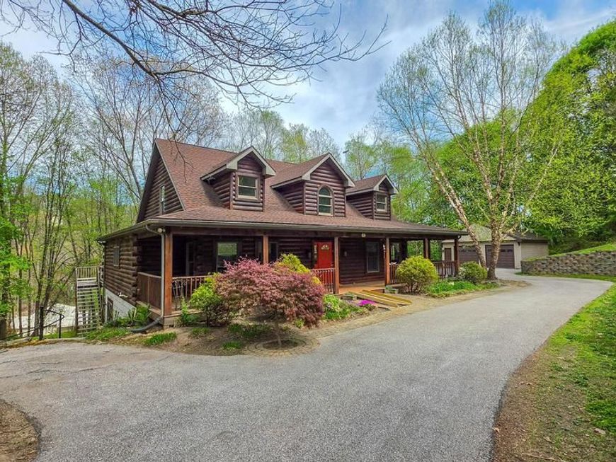 11311 Wildberry Court, Glen Rock, PA 17327 Main Photo