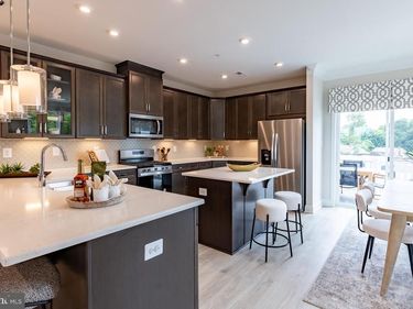 8291 LONGFORD ROAD, MILLERSVILLE, MD 21108