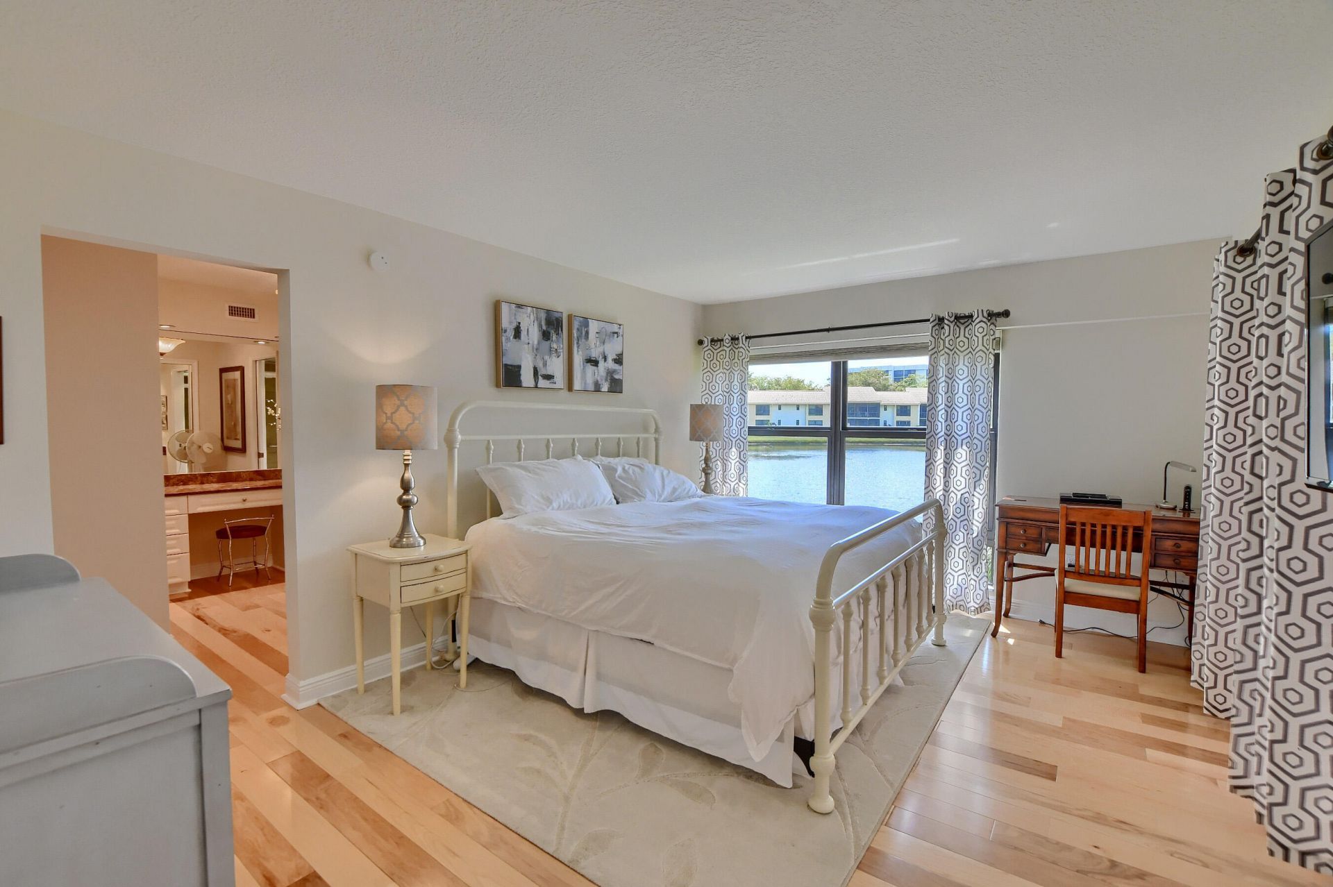 6748 Willow Wood Drive, Unit 1305, Boca Raton, FL 33434 Photo