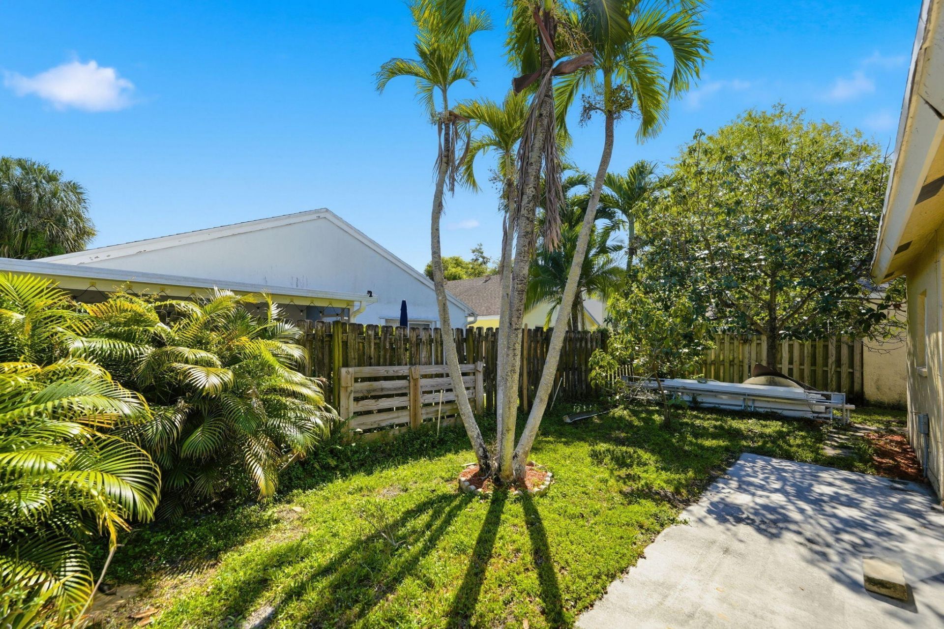 1239 Sussex Street, Boynton Beach, FL 33436 Photo