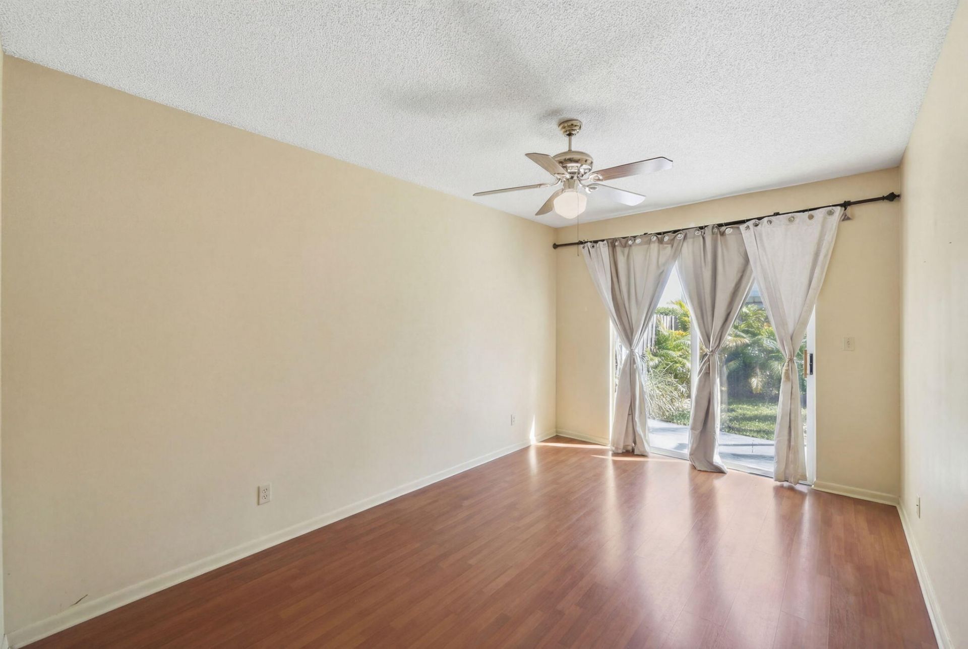 1239 Sussex Street, Boynton Beach, FL 33436 Photo