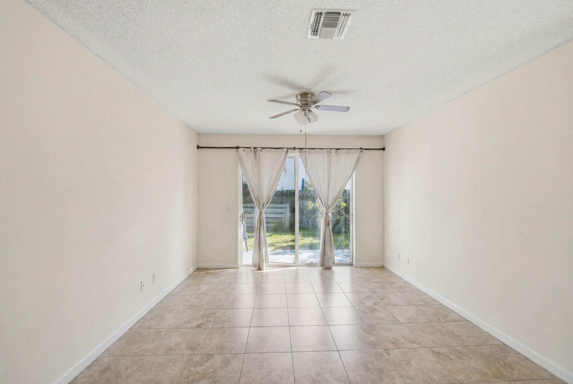 1239 Sussex Street, Boynton Beach, FL 33436 Photo