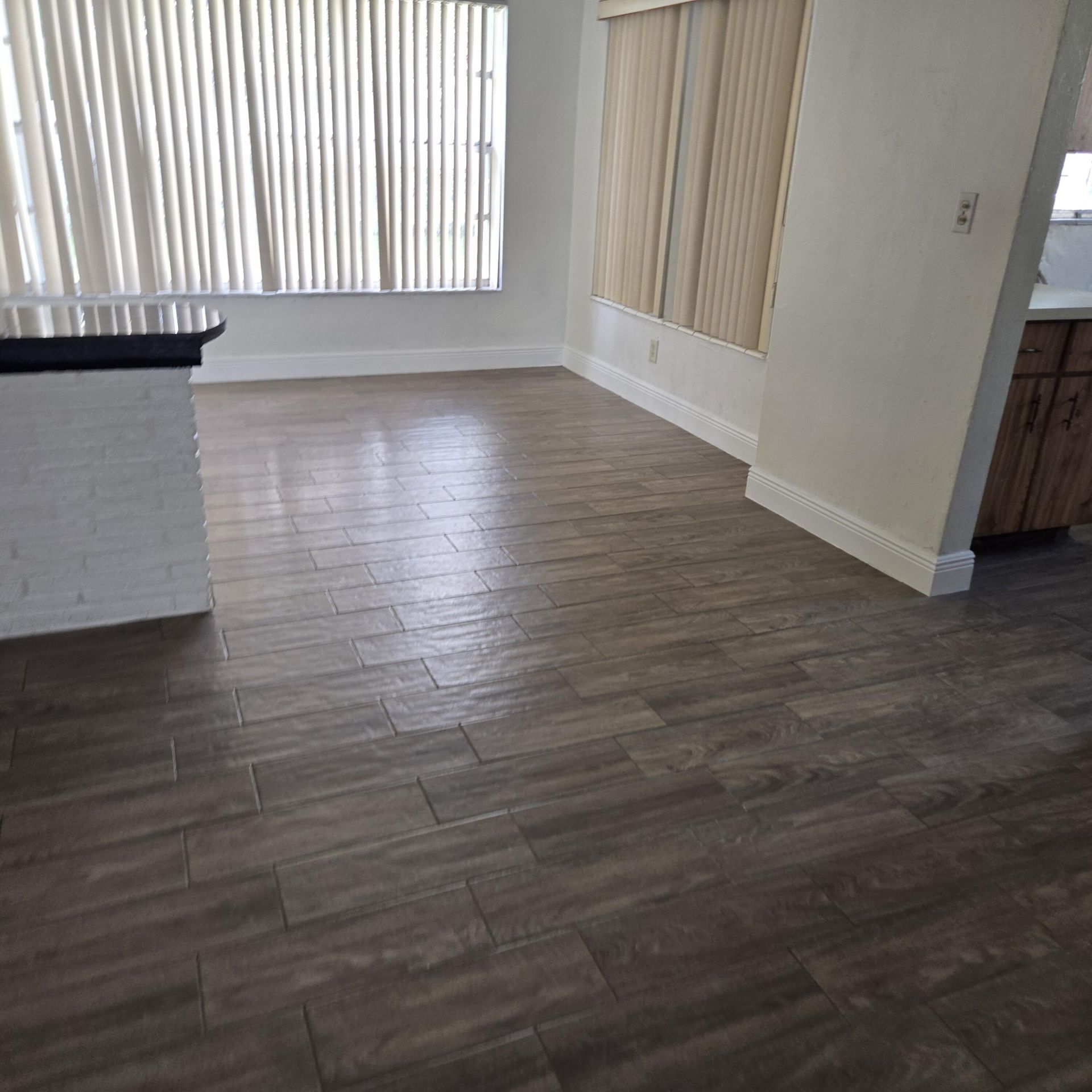 3860 NW 8th Place, Fort Lauderdale, FL 33311 Photo