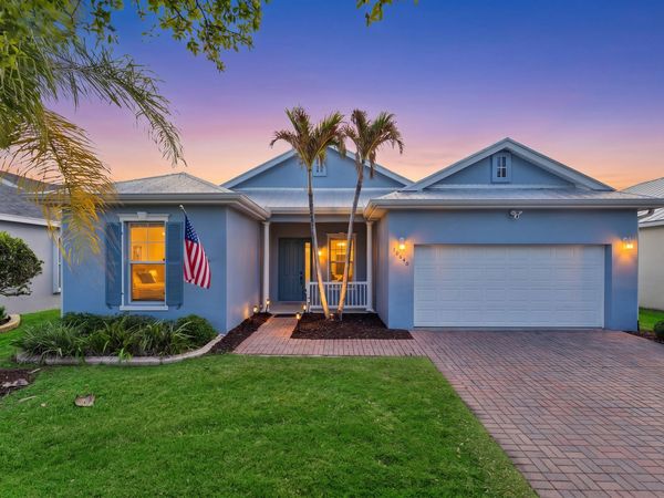 10640 SW Waterway Lane, Port St. Lucie, FL 34987