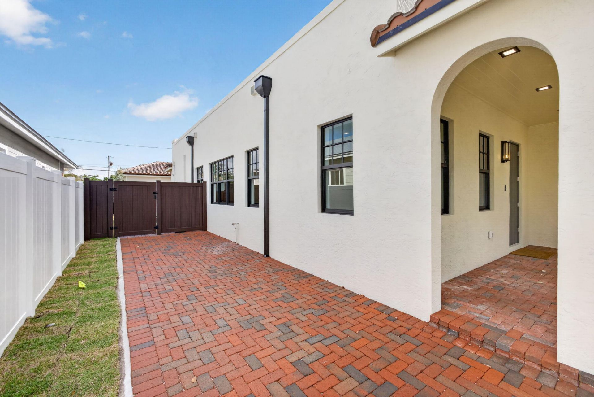 1013 Ardmore Road, West Palm Beach, FL 33401 Photo