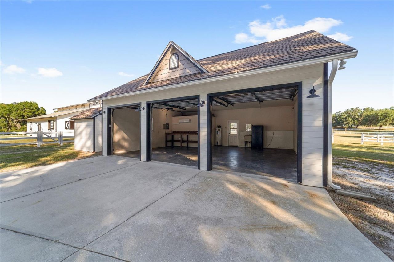 22620 Highway 441 N, Micanopy, FL 32667 Photo