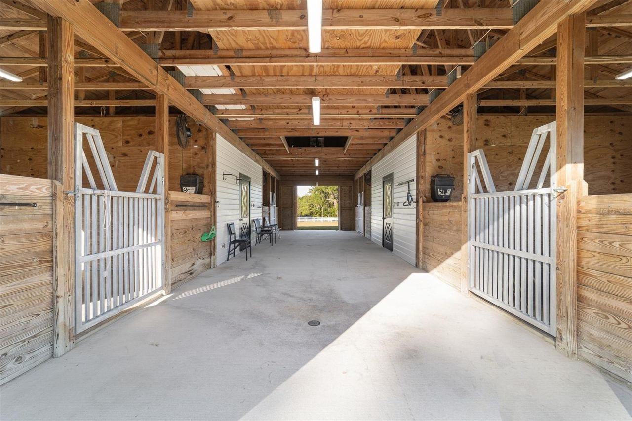 22620 Highway 441 N, Micanopy, FL 32667 Photo