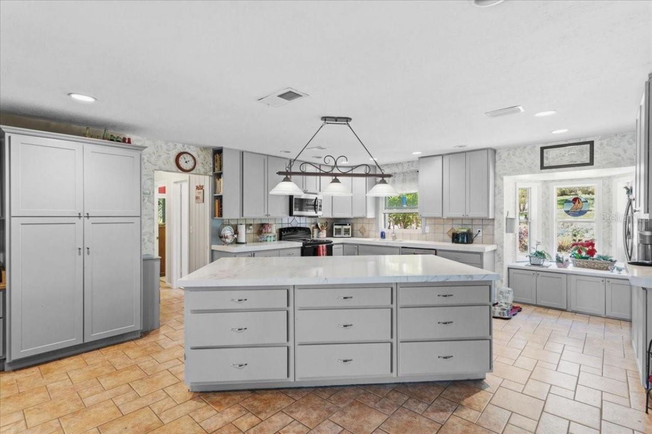 8386 Austin Road , Melrose, FL 32666 Photo