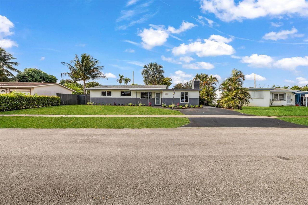3624 SW 23rd Street , Fort Lauderdale, FL 33312 Photo