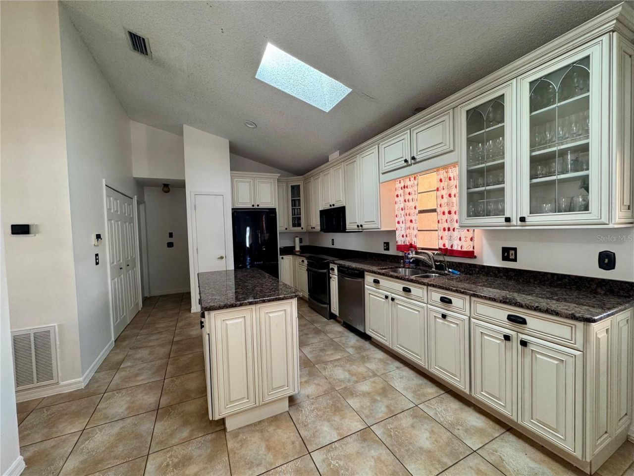 2904 Nipawin Court , Orlando, FL 32837 Photo