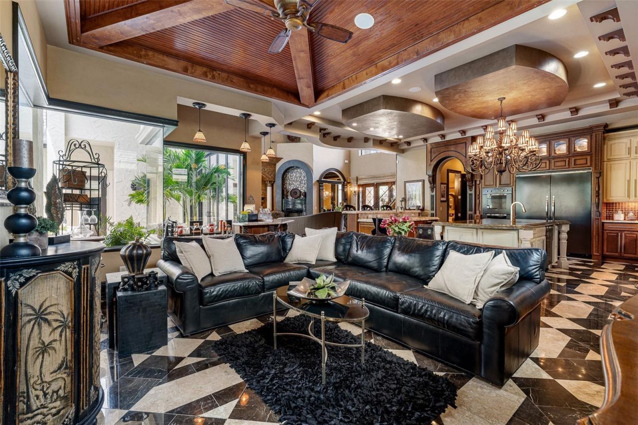641 Woodbridge Drive, Ormond Beach, FL 32174 Photo