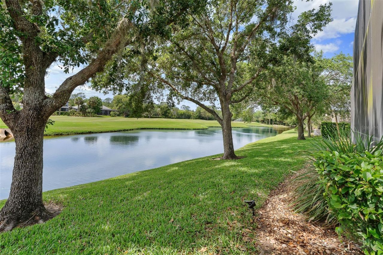 641 Woodbridge Drive, Ormond Beach, FL 32174 Photo