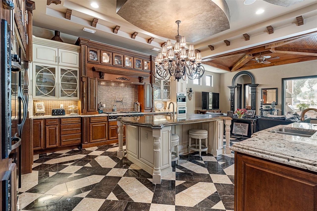 641 Woodbridge Drive, Ormond Beach, FL 32174 Photo