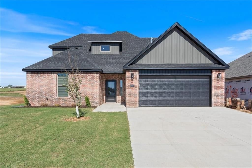 6904 SW Orange Avenue, Bentonville, AR 72713 Main Photo