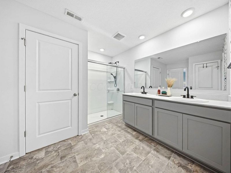 203 Beaman Gates Drive SW, Granville, OH 43023 Photo 28