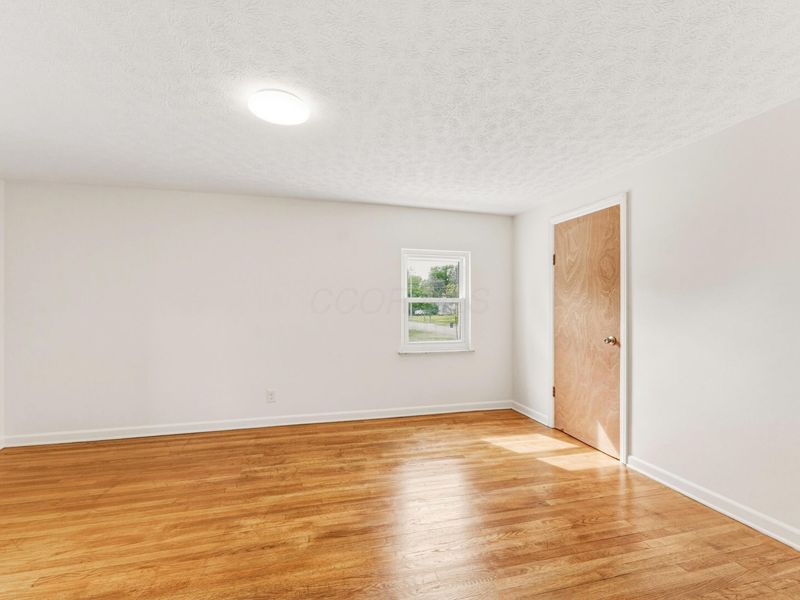 1887 E Cooke Road, Unit A, Columbus, OH 43224 Photo 16