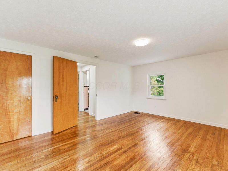 1887 E Cooke Road, Unit A, Columbus, OH 43224 Photo 17