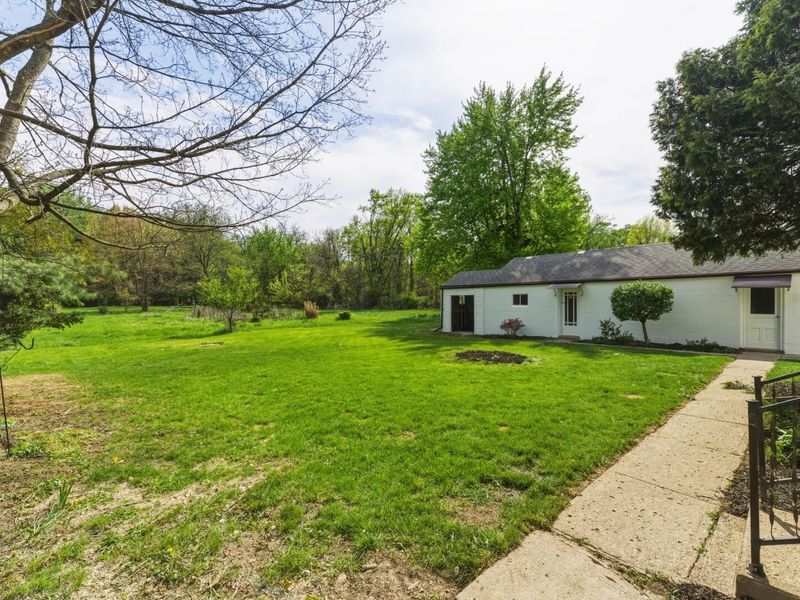 1887 E Cooke Road, Unit A, Columbus, OH 43224 Photo 29