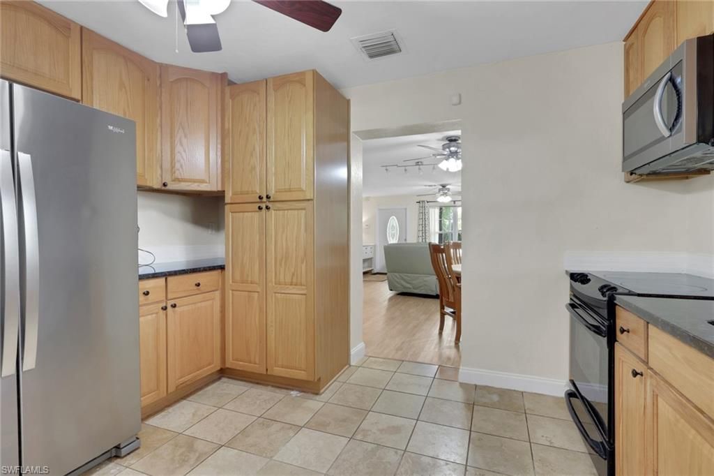 2431 Lippincott Rd, Alva, FL 33920 Photo