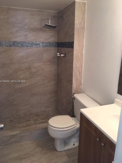 486 NW 165th St Rd , Unit B-405, Miami, FL 33169 Photo