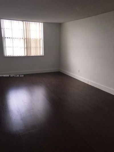 486 NW 165th St Rd , Unit B-405, Miami, FL 33169 Photo