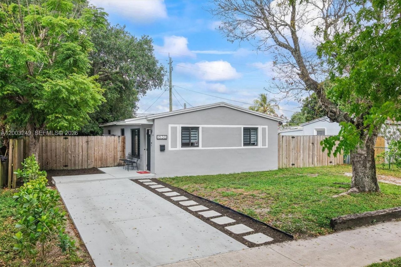 1530 N 69th Way , Hollywood, FL 33024 Photo