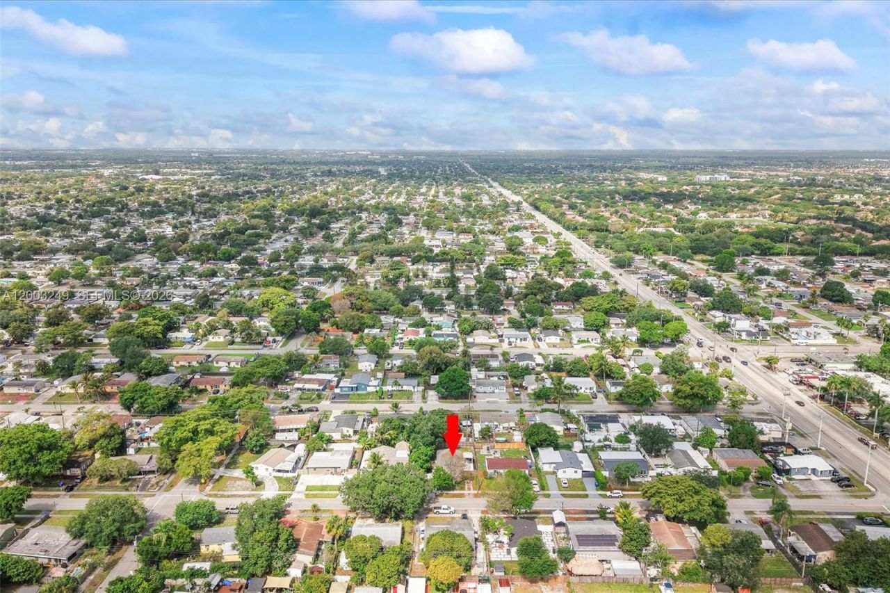 1530 N 69th Way , Hollywood, FL 33024 Photo