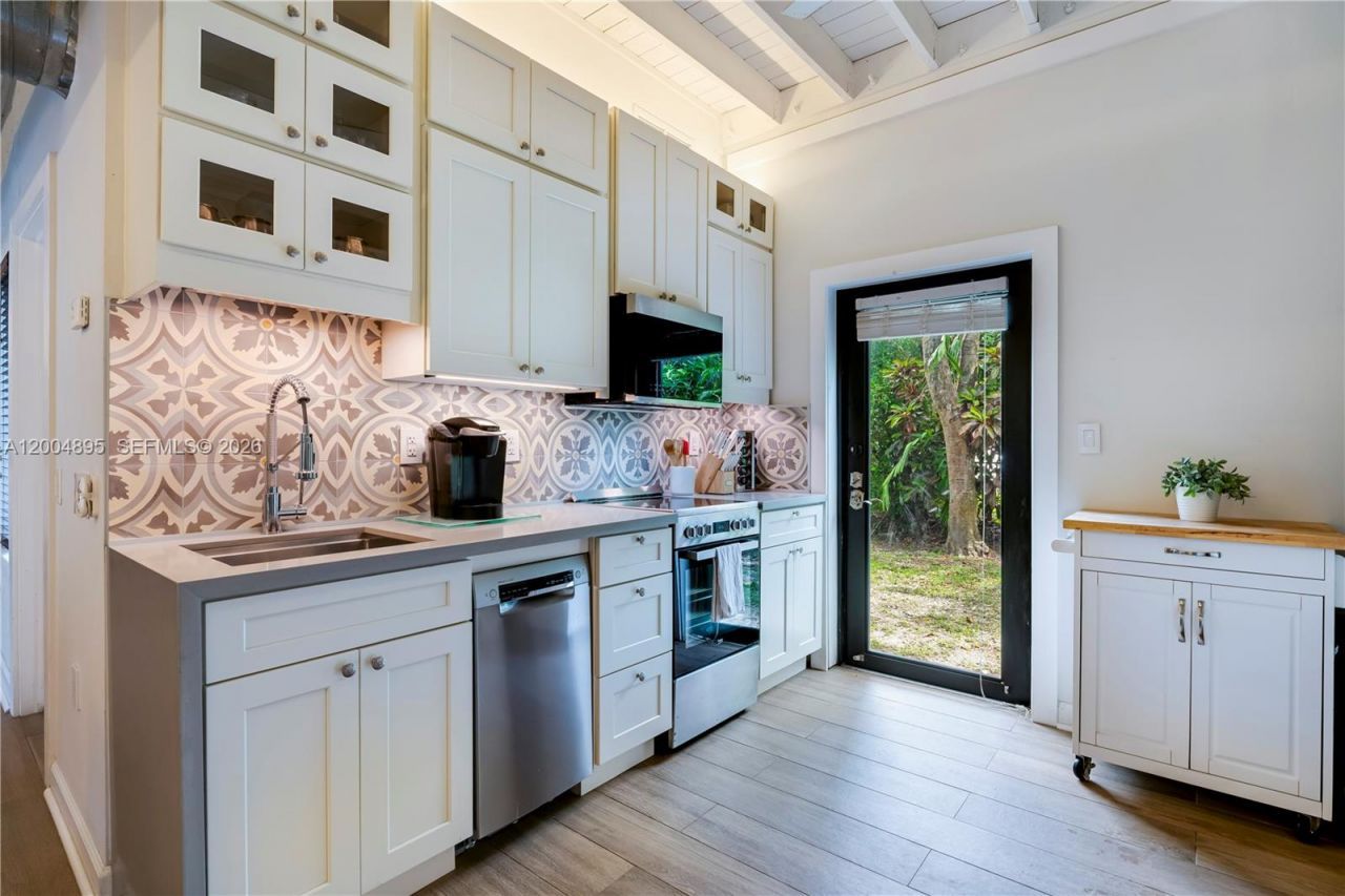 1301 Milan Ave , Coral Gables, FL 33134 Photo