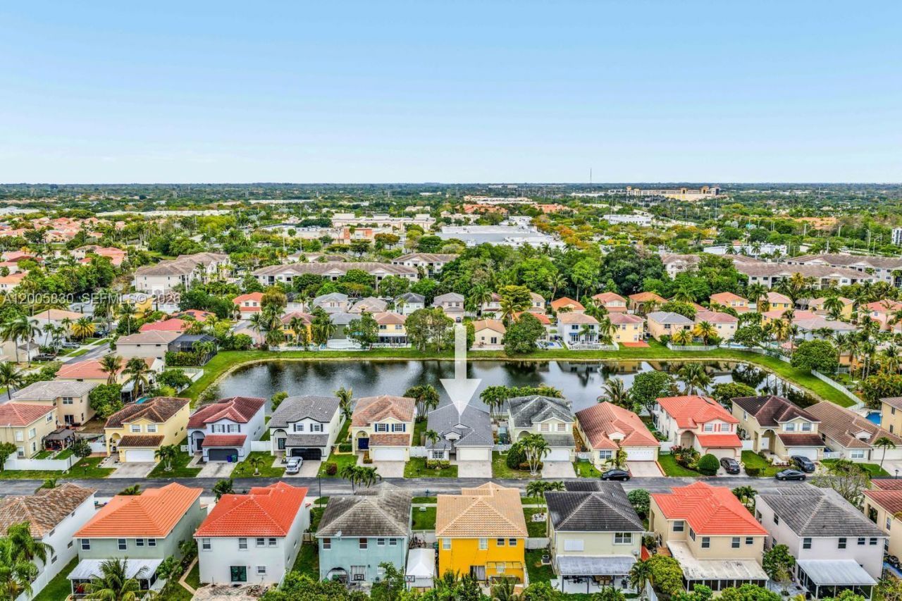 5861 S Sable Cir, Margate, FL 33063 Photo
