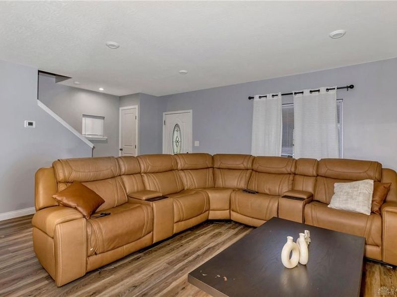 4302 Sylvan Drive, Dayton, OH 45417 Photo 7