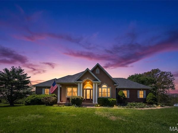 10755 Larson Lane , Rolla, MO 65401