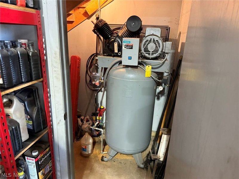 1 Dennison Yard Circle, Dennison, OH 44621 Photo 23