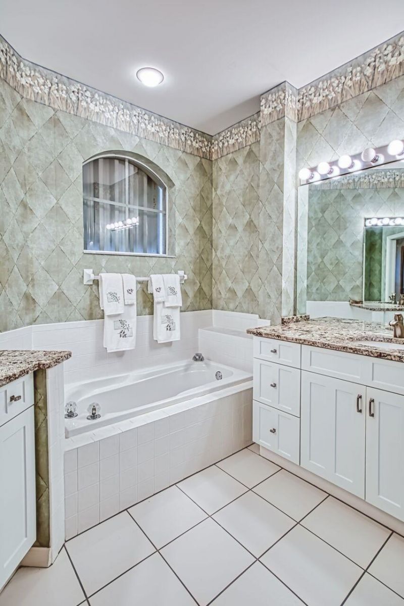 9270 Bayberry Bnd, Unit 202, Fort Myers, FL 33908 Photo