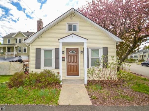 4 W Lincoln Ave, Rockaway, NJ 07866