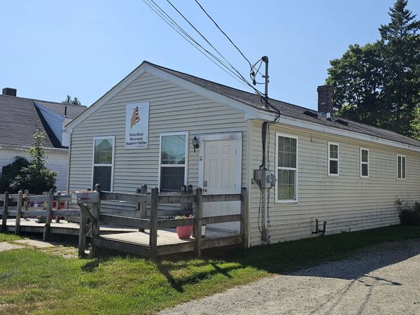 11 Free Street , Machias, ME 04654