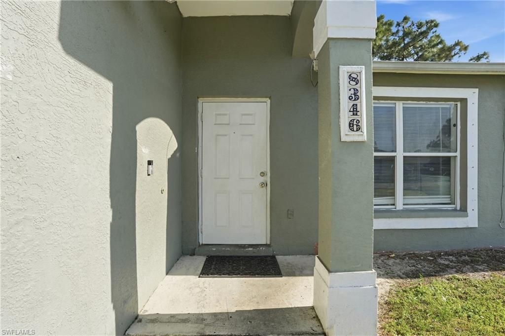 8346 Bamboo Rd , Fort Myers, FL 33967 Photo