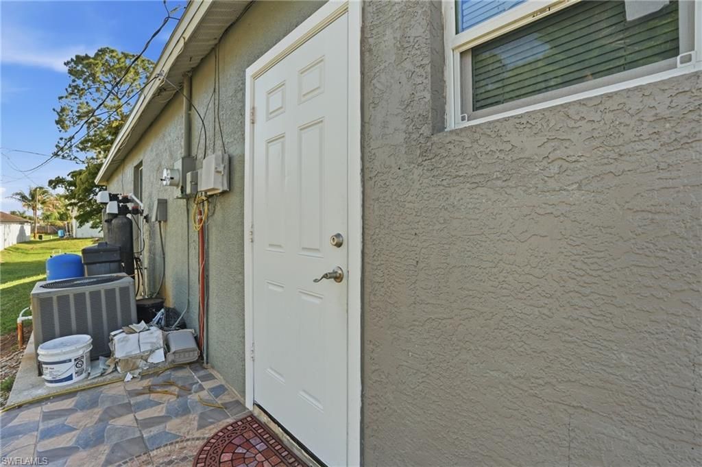 8346 Bamboo Rd , Fort Myers, FL 33967 Photo