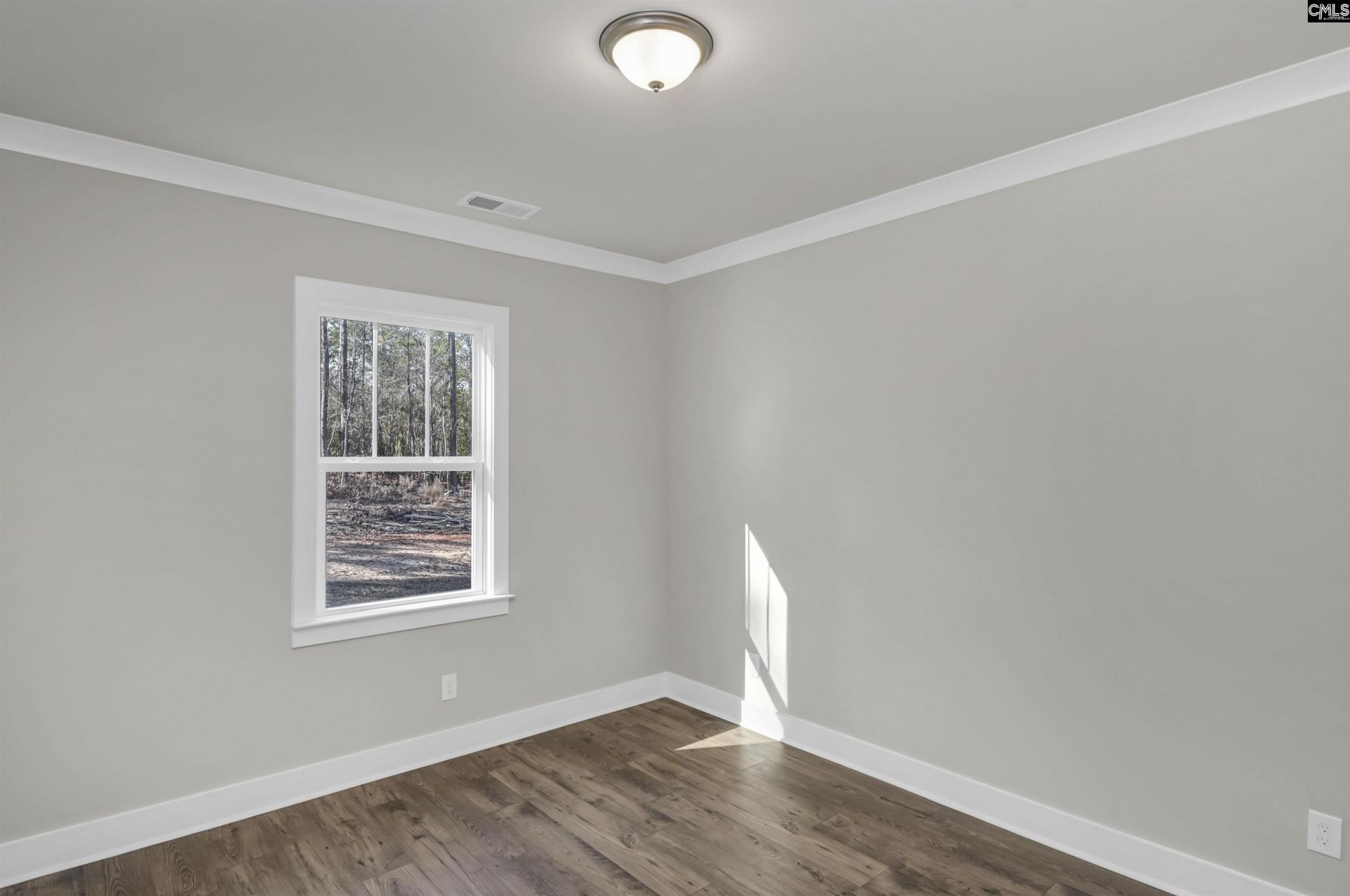 111 Greengarden Drive  Photo 24