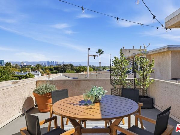 12321 Ocean Park Boulevard, Unit 18, Los Angeles, CA 90064