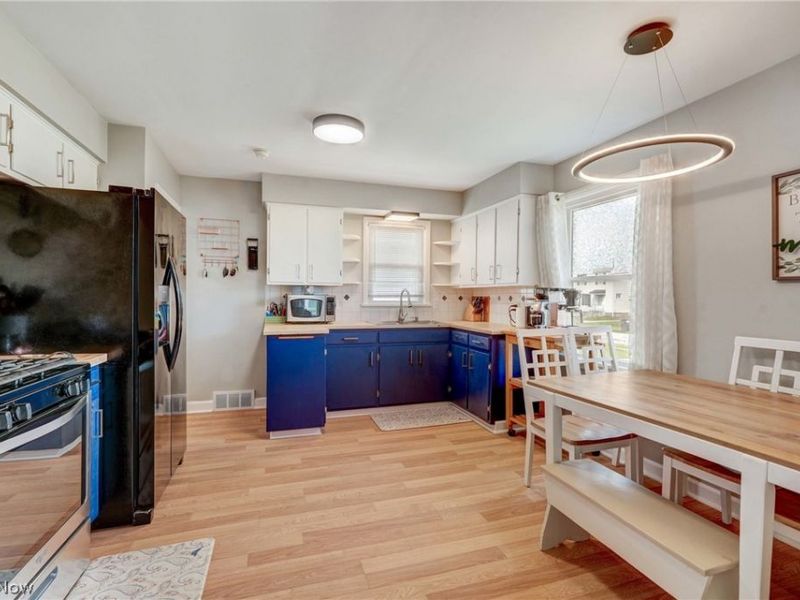 3124 W 142nd Street, Cleveland, OH 44111 Photo 9