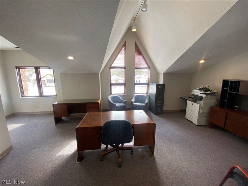 320 Orchardview Road, Seven Hills, OH 44131 Photo 5