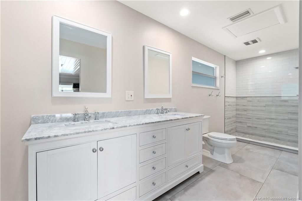 53 N Sewalls Point Road, Sewalls Point, FL 34996 Photo