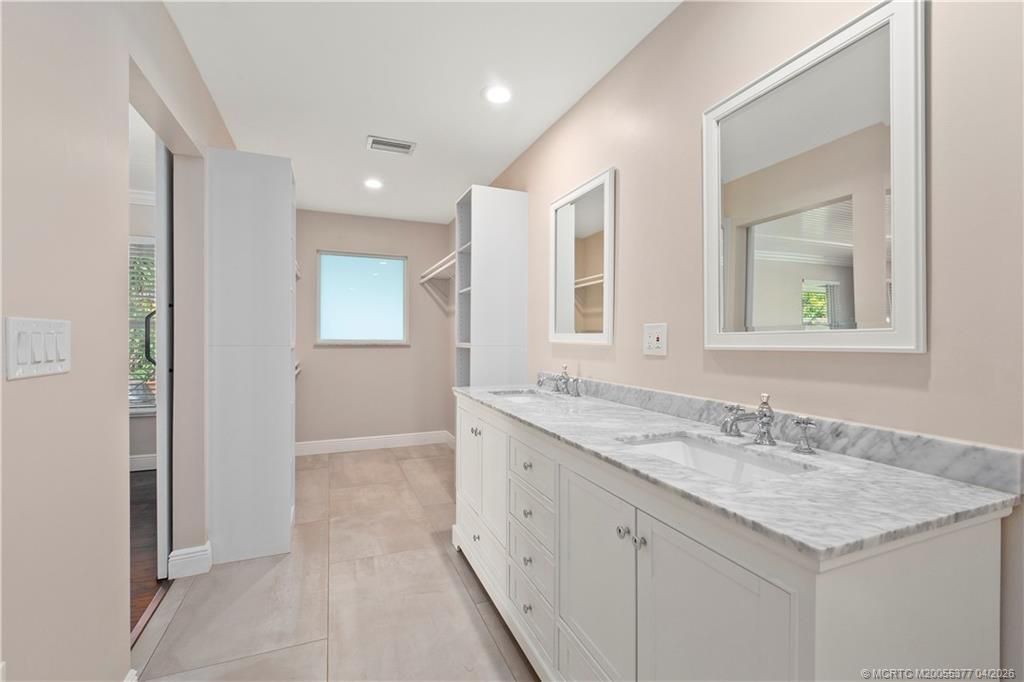 53 N Sewalls Point Road, Sewalls Point, FL 34996 Photo